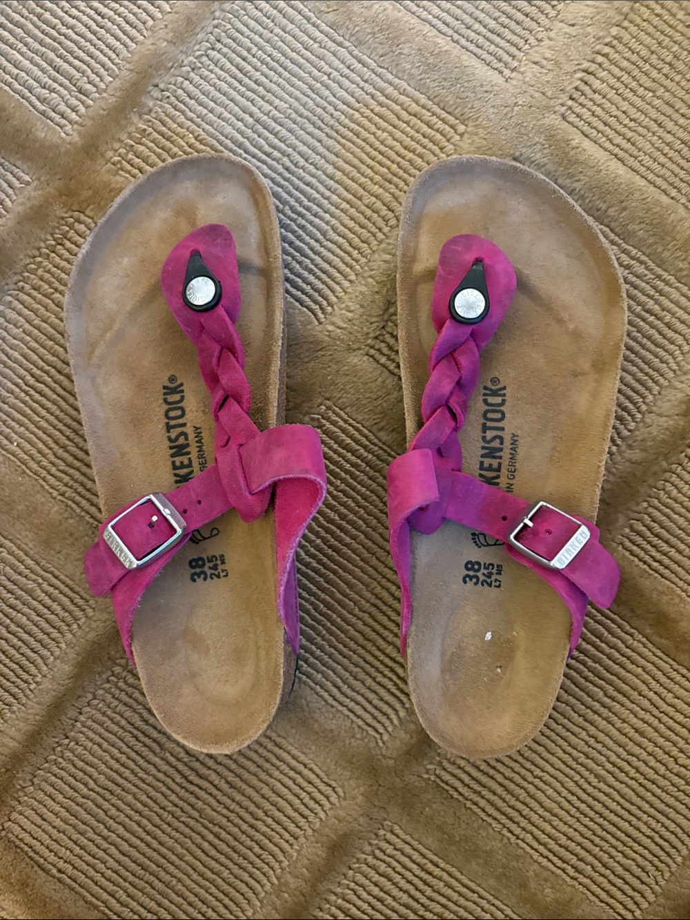 Birkenstock Gizeh Braided Suede Thong Sandal - Fuchsia Pink